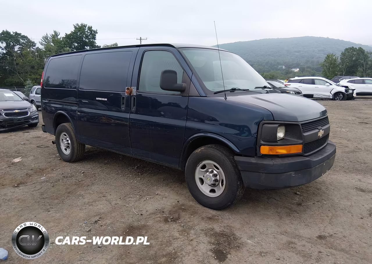 2011 Chevrolet Express 2500 Work Van