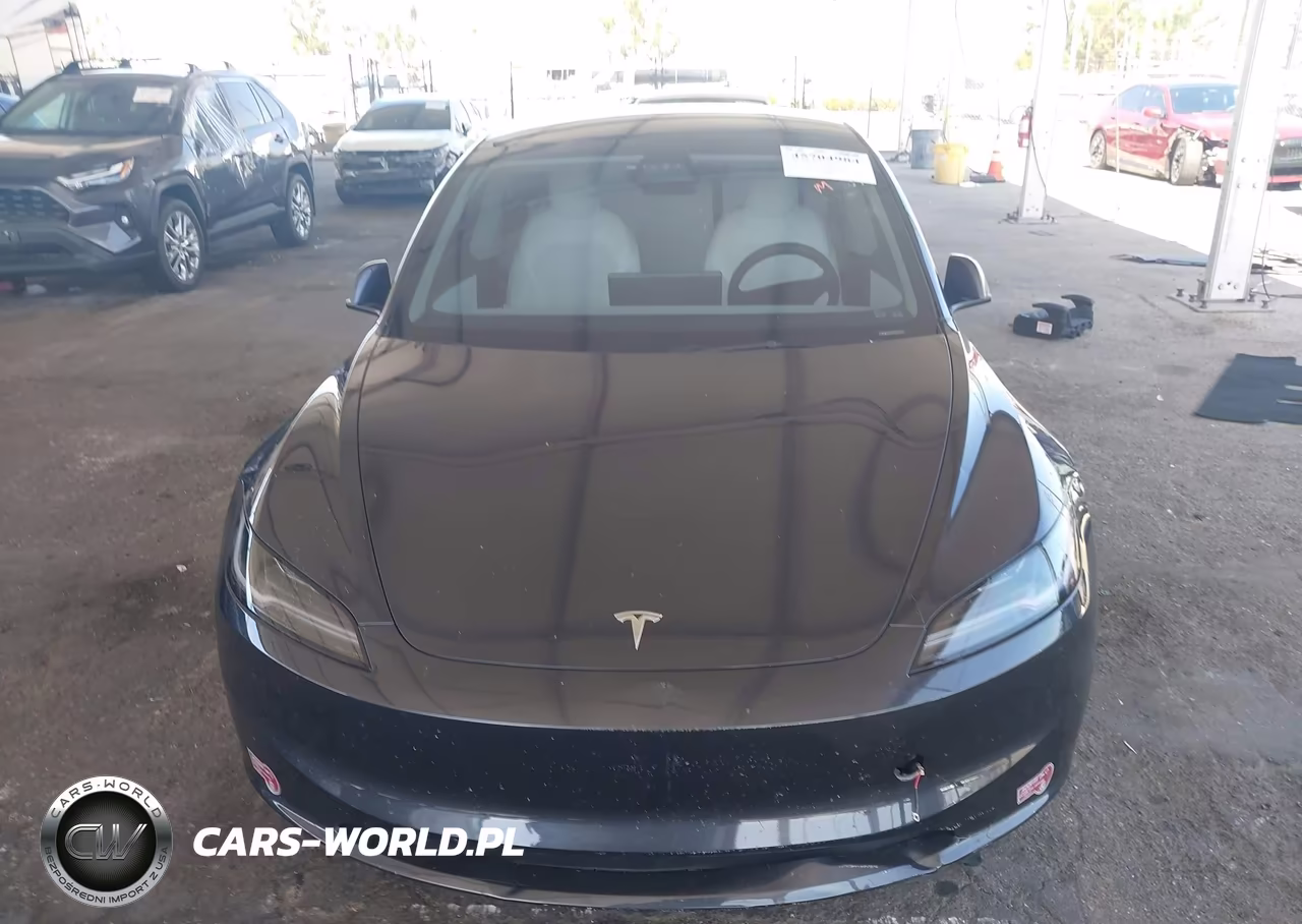 2024 Tesla Model 3 Long Range Dual Motor All-Wheel Drive VIN:5YJ3E1EB9RF753409 - 11