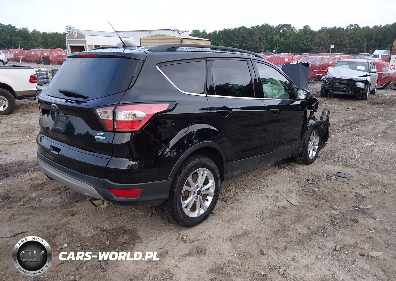 2018 Ford Escape Se VIN:1FMCU0GD9JUA78423 - 4