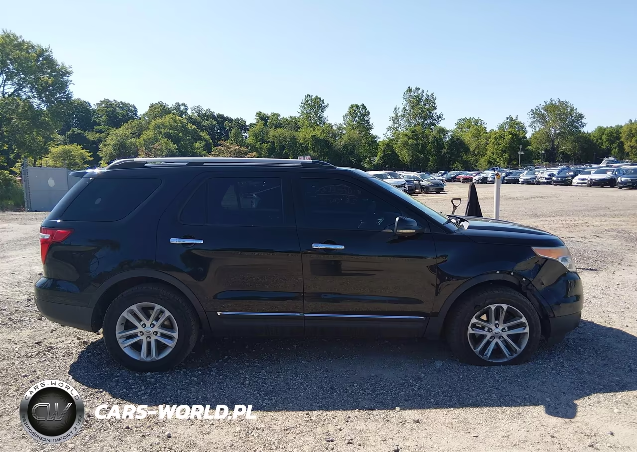2012 Ford Explorer Xlt VIN:1FMHK8D82CGA34136 - 13