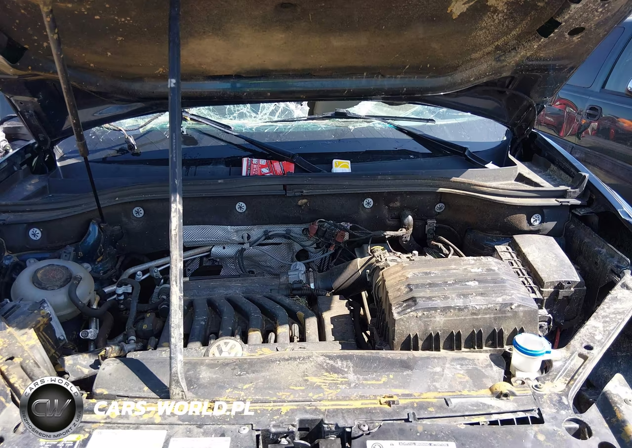 2018 Volkswagen Atlas 3.6L V6 Sel VIN:1V2ER2CA6JC557778 - 10