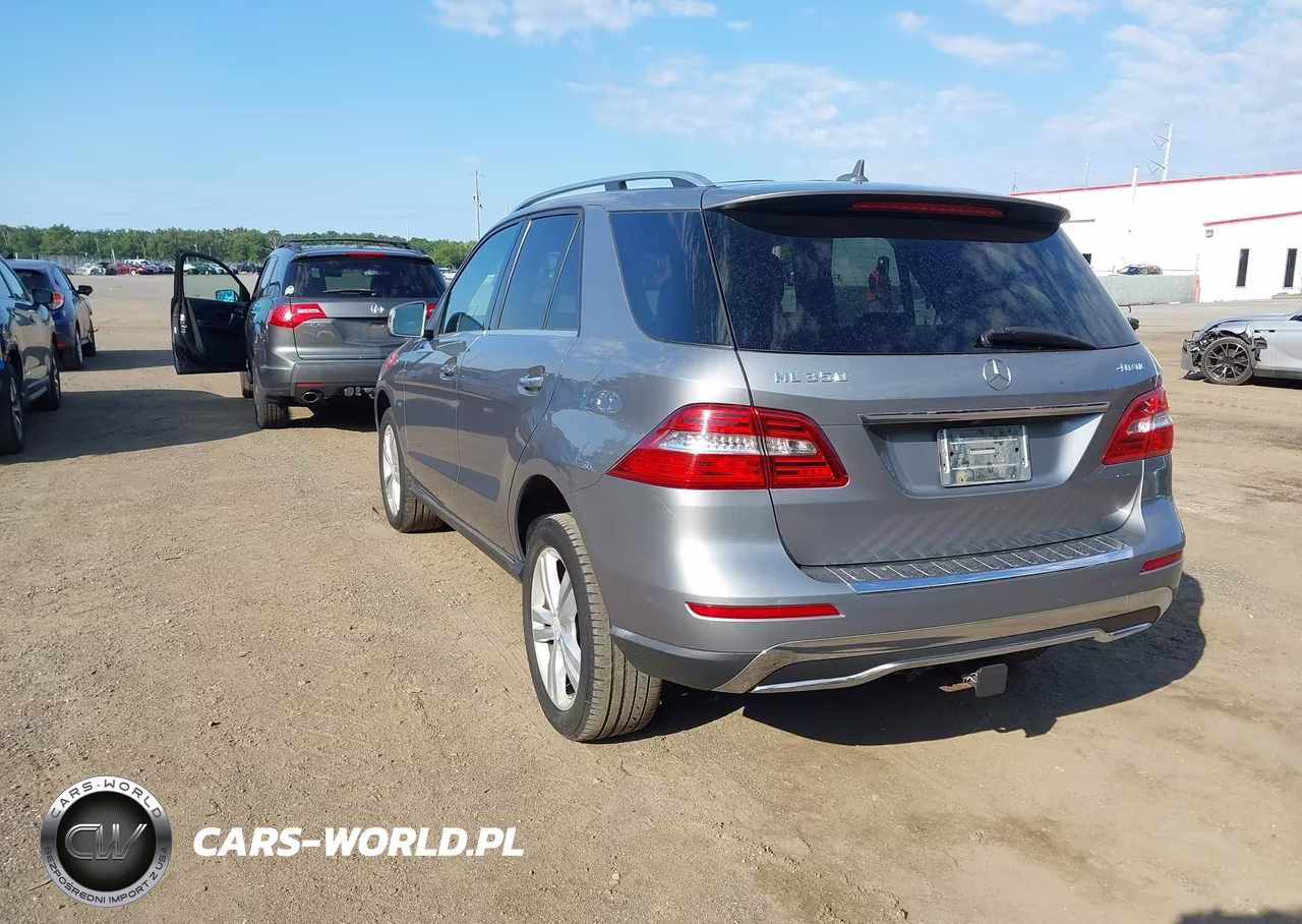 2012 Mercedes-Benz Ml 350 4Matic VIN:4JGDA5HB8CA079297 - 3
