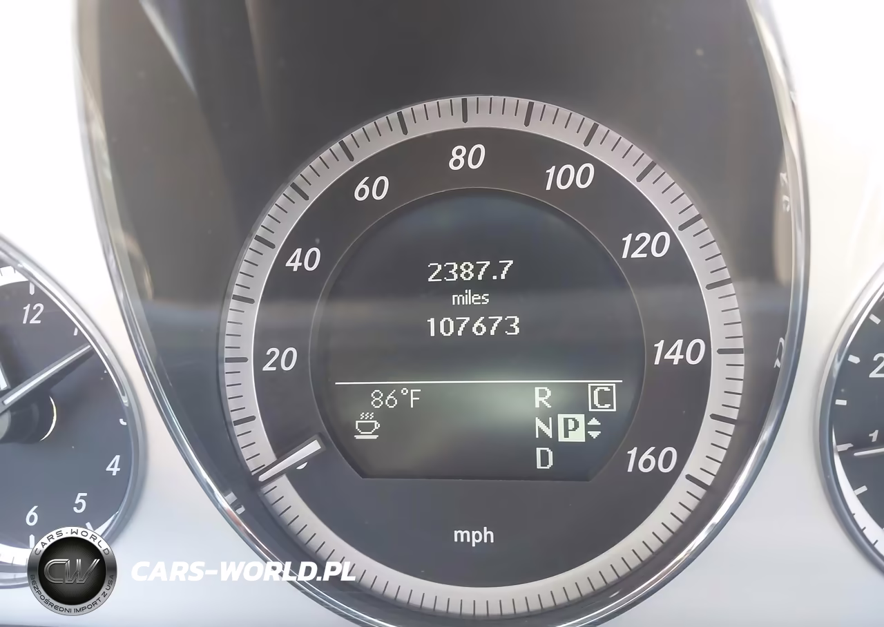 2010 Mercedes-Benz E 350 VIN:WDDHF5GBXAA133677 - 12