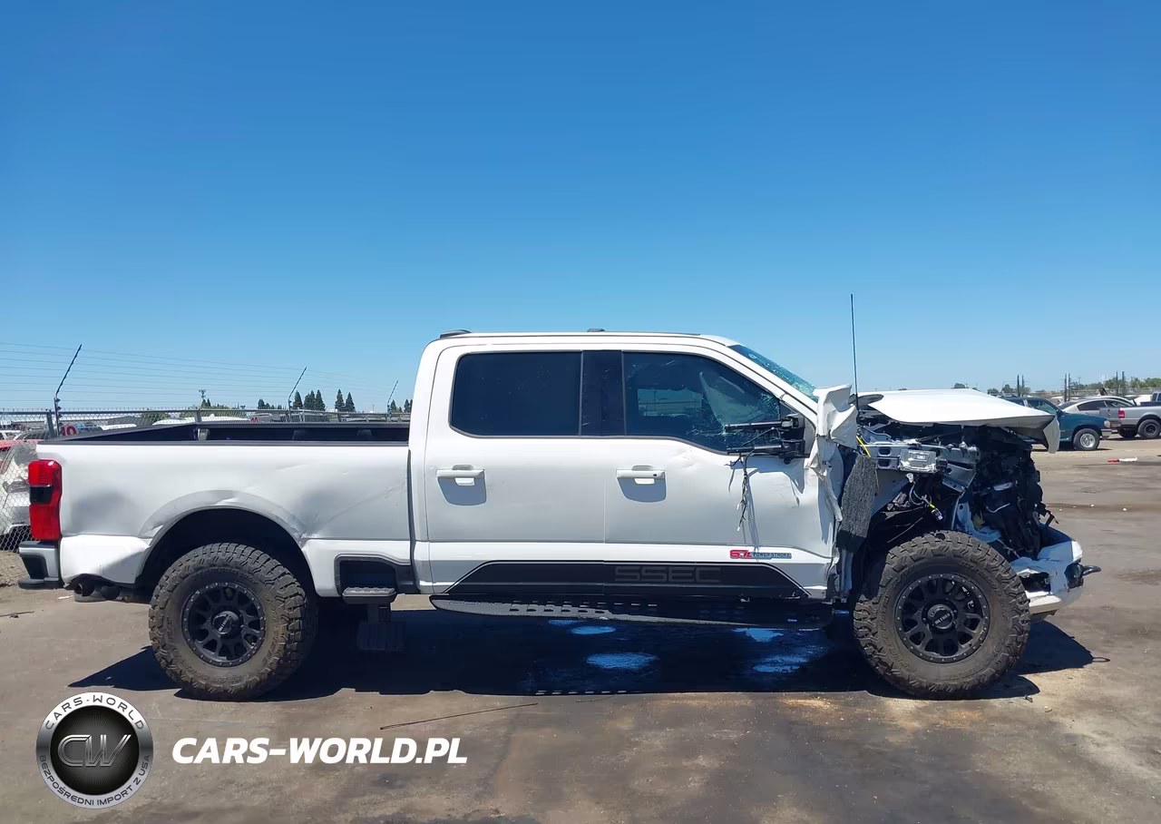 2026 Ford F-250 Platinum VIN:1FT8W2BM0TED14381 - 13