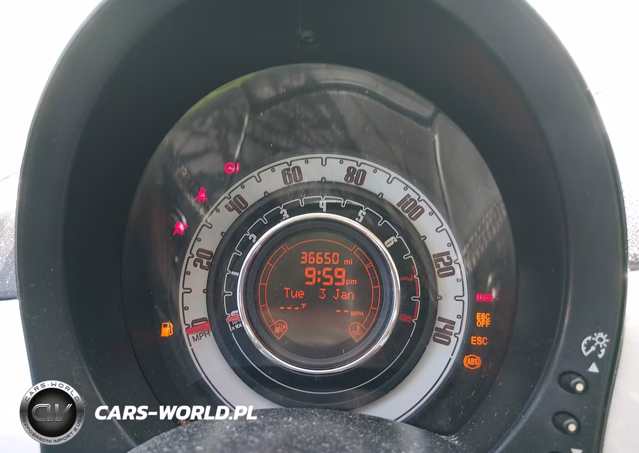 2013 Fiat 500 Pop VIN:3C3CFFAR1DT636144 - 7
