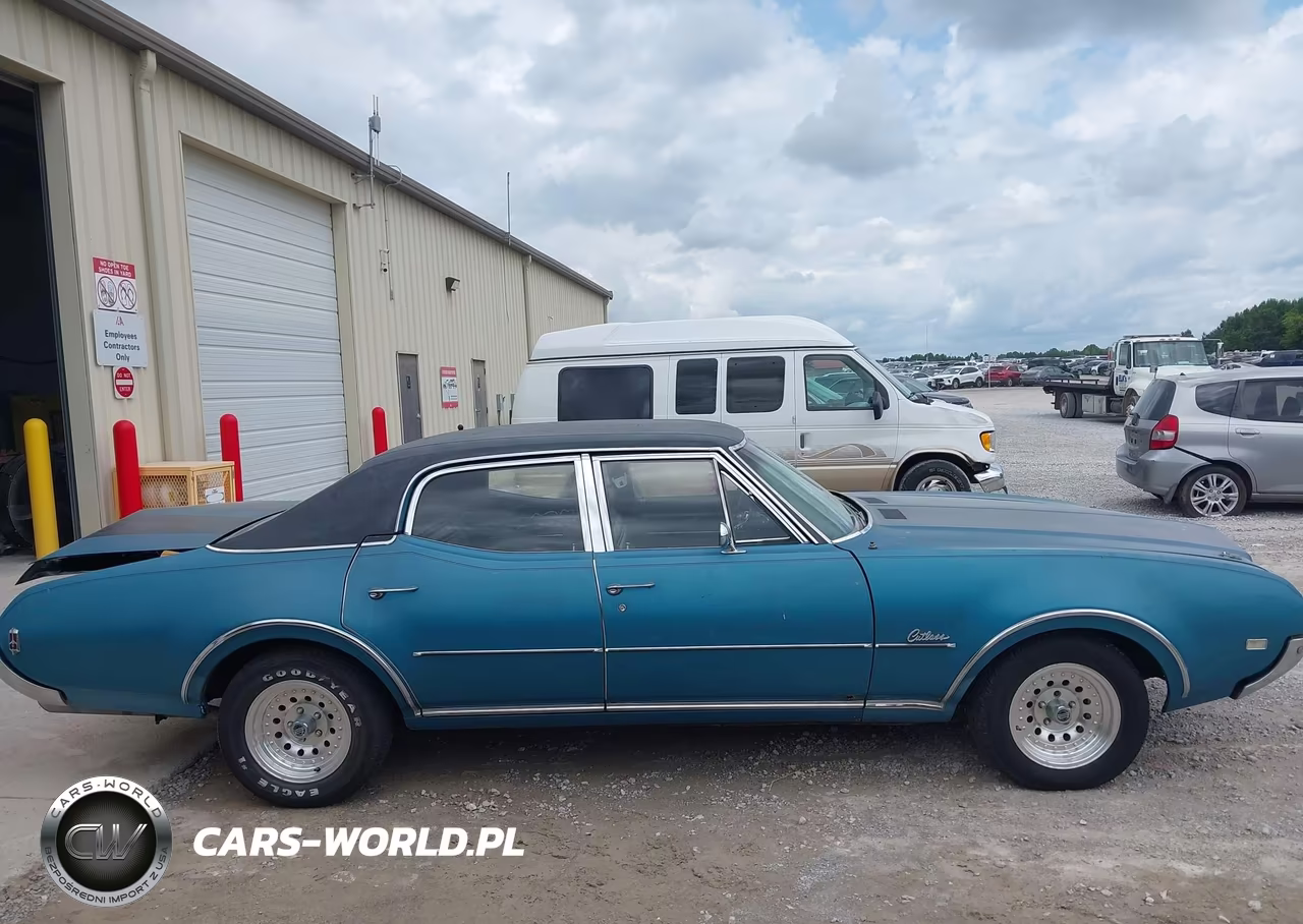 1969 Oldsmobile Custom VIN:336699M220232 - 13