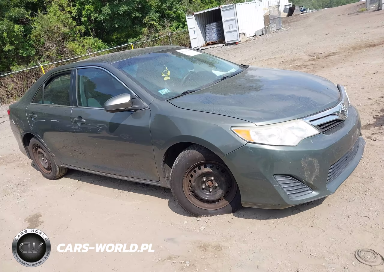 2014 Toyota Camry Le