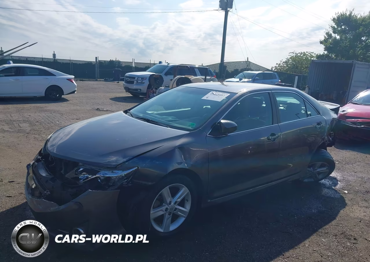 2014 Toyota Camry Se VIN:4T1BF1FK5EU321100 - 2
