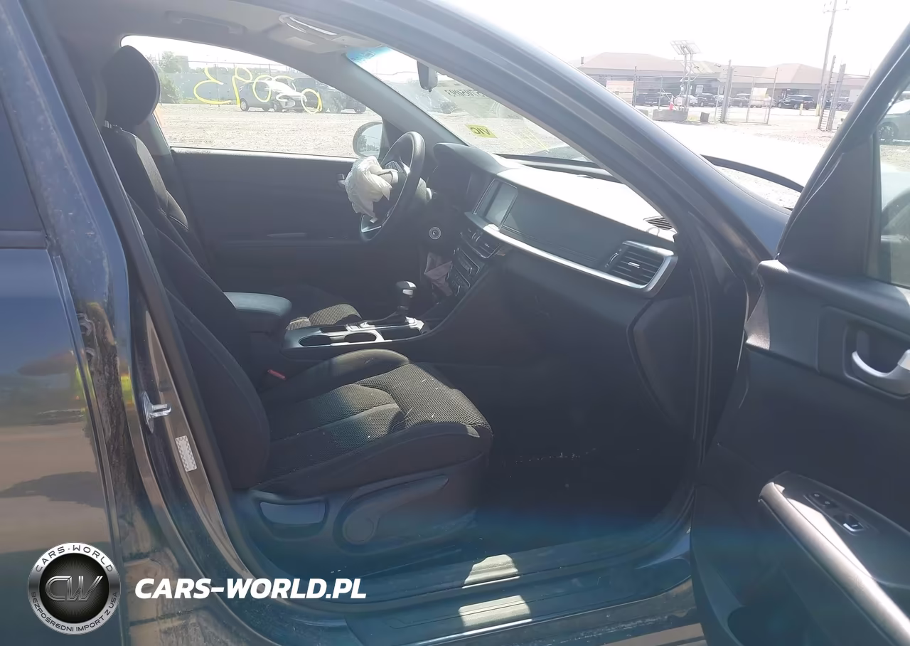 2019 Kia Optima Lx VIN:5XXGT4L3XKG378041 - 5