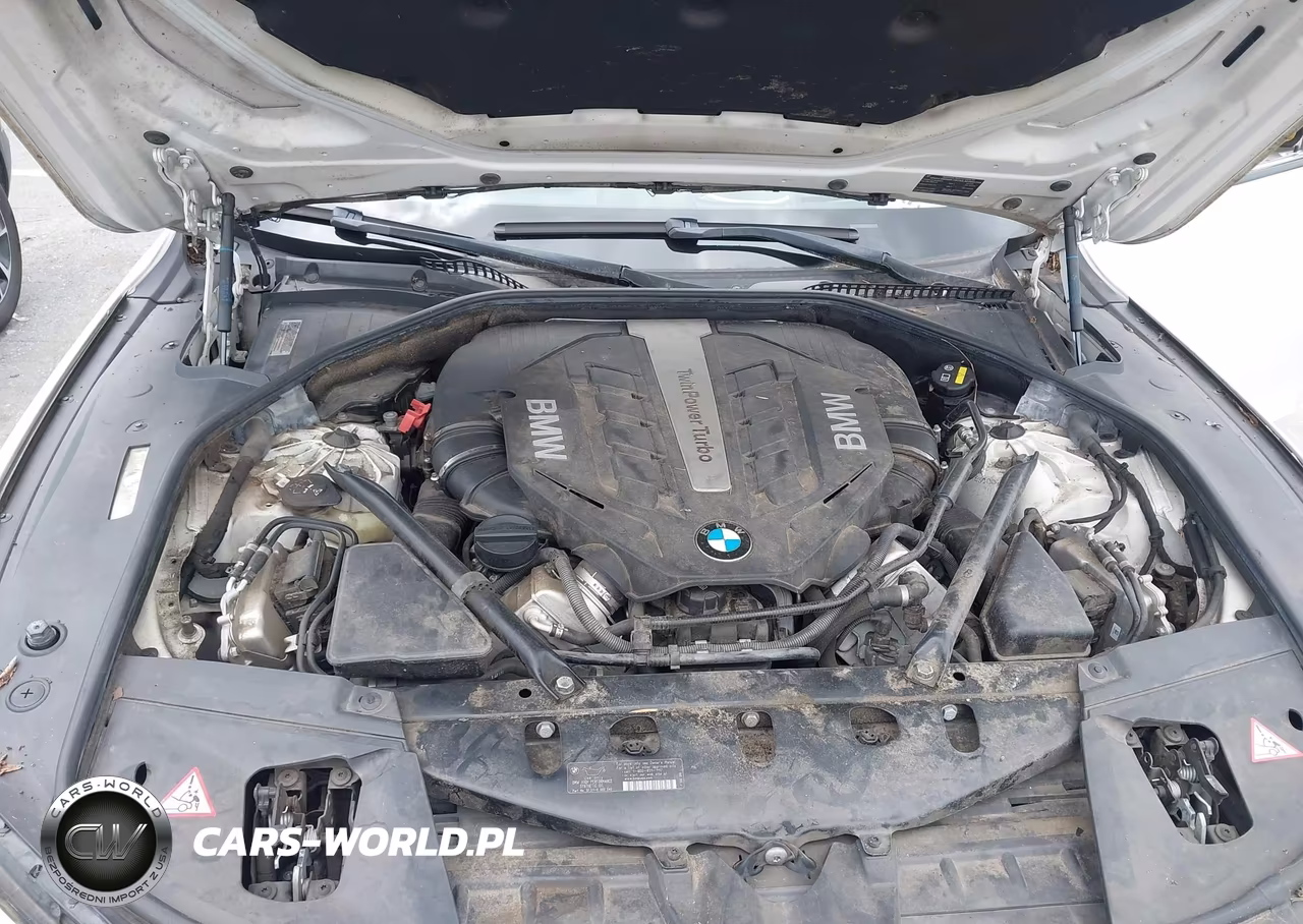 2014 BMW Alpina B7 VIN:WBAYE8C5XED136417 - 10