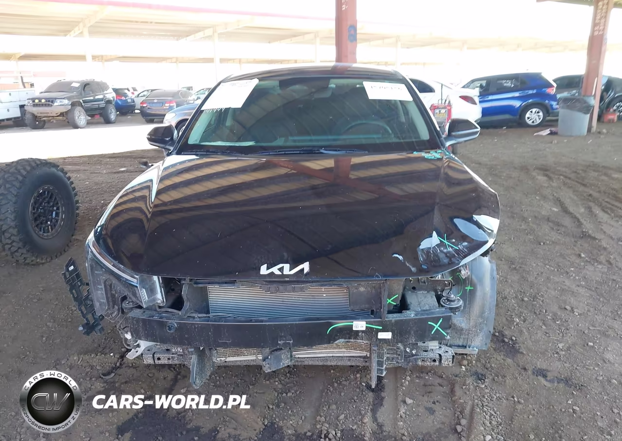 2025 Kia K4 Lxs VIN:3KPFT4DE0SE141949 - 13
