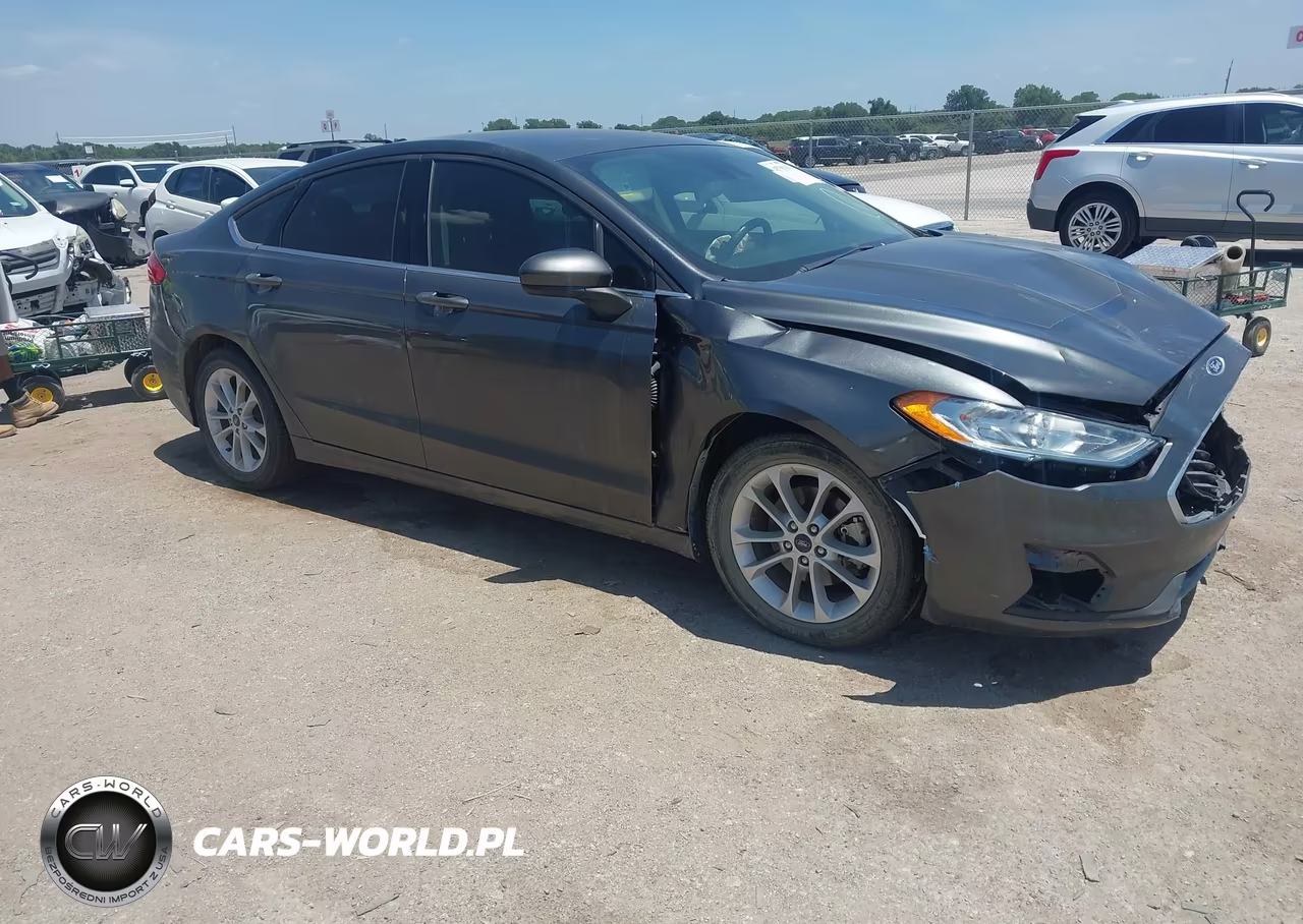 2019 Ford Fusion Se – zdjęcie 1 z 16