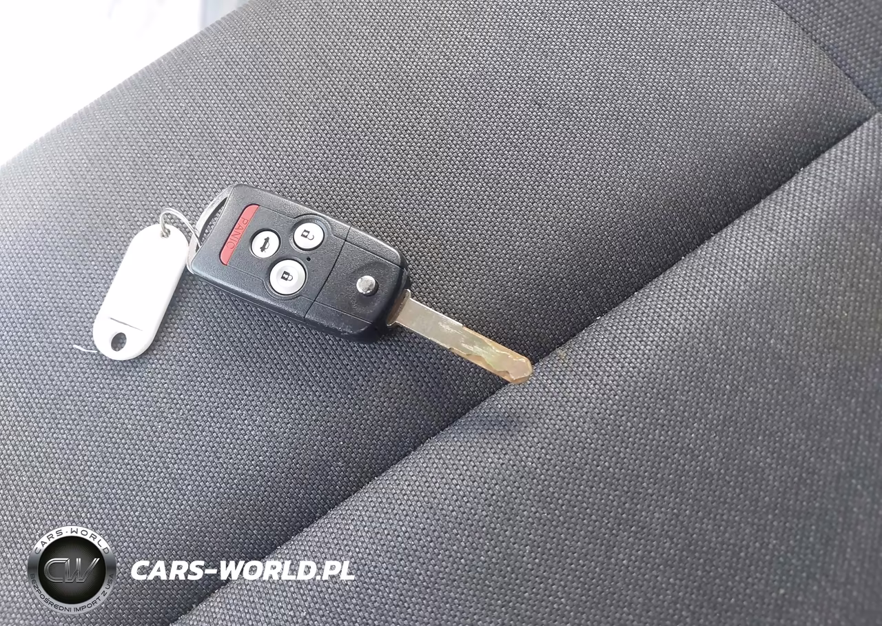 2025 Toyota Camry Le VIN:4T1DAACK4SU123258 - 11