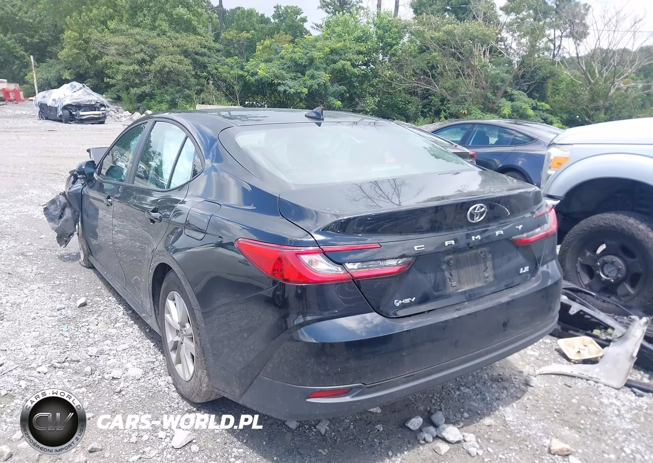 2025 Toyota Camry Le VIN:4T1DAACK4SU123258 - 3