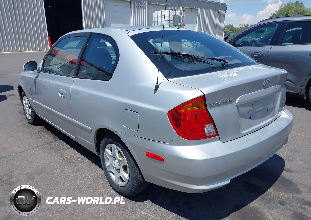 2005 Hyundai Accent Gls-Gt VIN:KMHCG35C25U349797 - 3