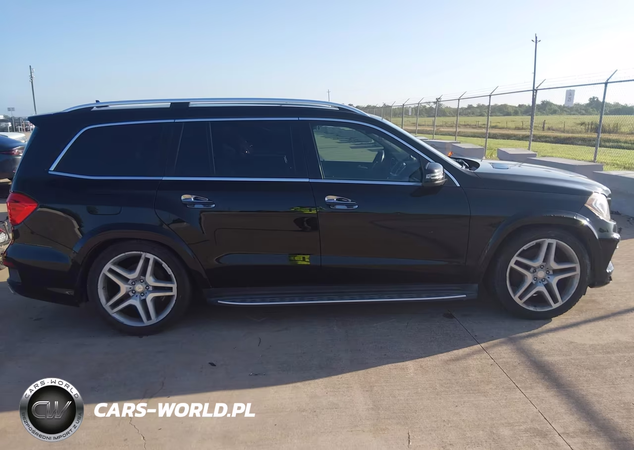 2015 Mercedes-Benz Gl 550 4Matic VIN:4JGDF7DE3FA551925 - 13