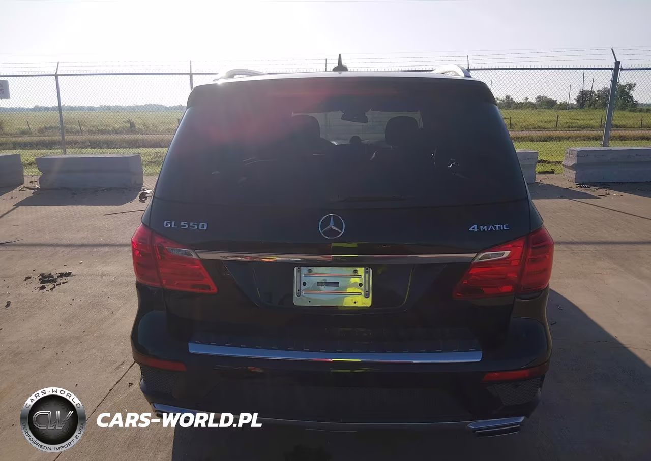 2015 Mercedes-Benz Gl 550 4Matic VIN:4JGDF7DE3FA551925 - 16