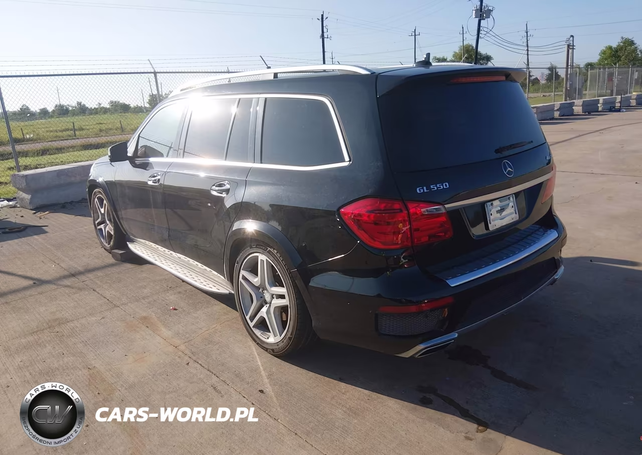 2015 Mercedes-Benz Gl 550 4Matic VIN:4JGDF7DE3FA551925 - 3