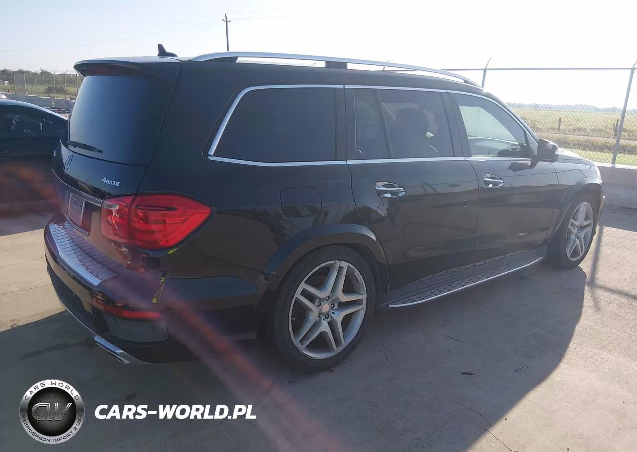 2015 Mercedes-Benz Gl 550 4Matic VIN:4JGDF7DE3FA551925 - 4