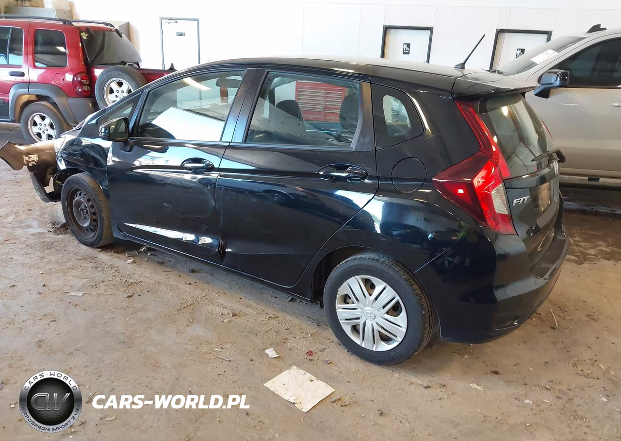 2019 Honda Fit Lx VIN:3HGGK5H45KM737872 - 3
