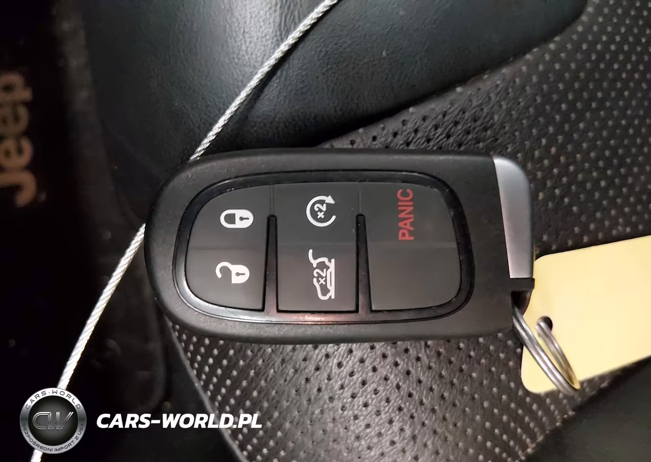2019 Jeep Cherokee Limited 4X4 VIN:1C4PJMDN8KD117121 - 11