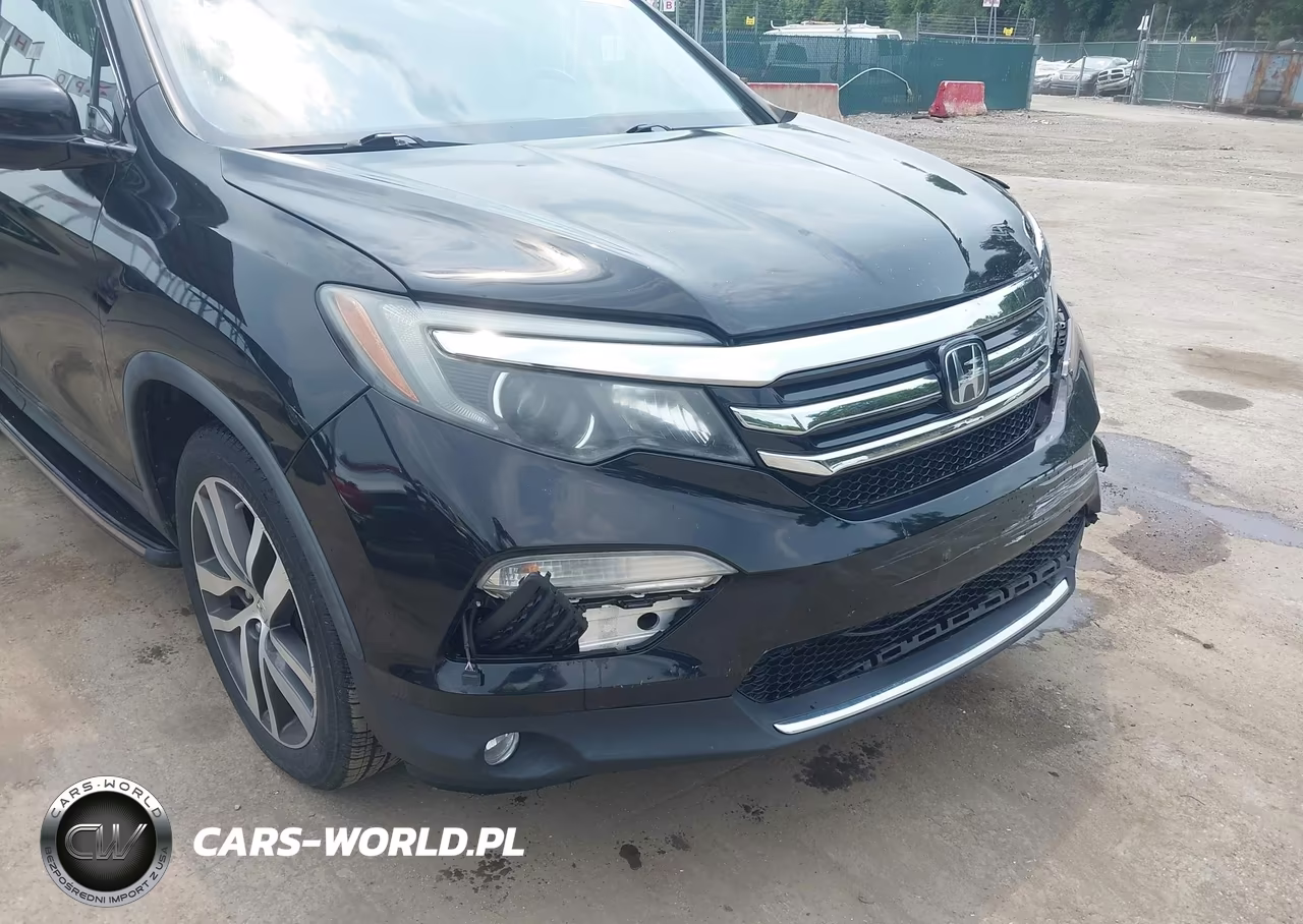 2016 Honda Pilot Elite VIN:5FNYF6H00GB056959 - 16