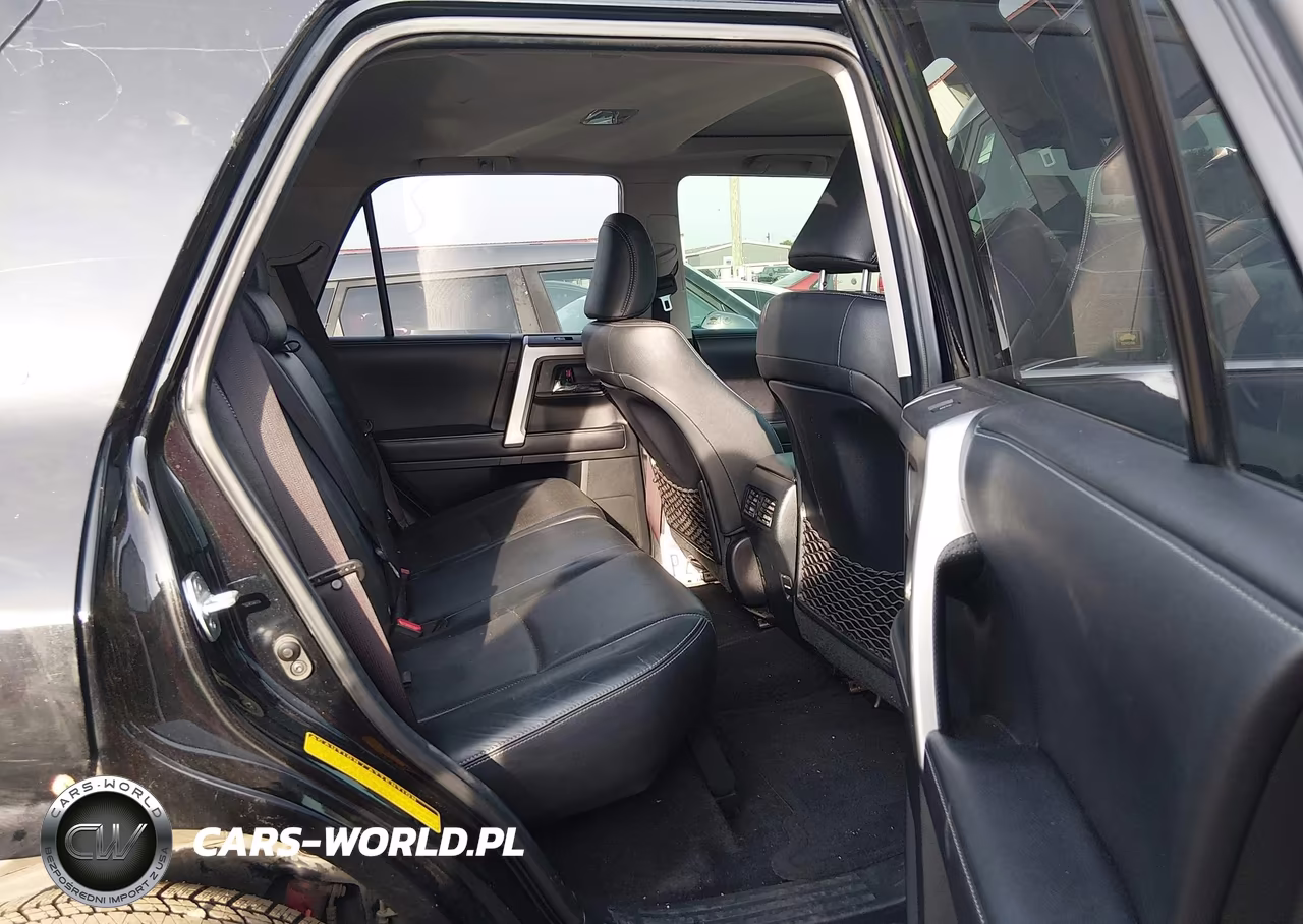 2019 Toyota 4Runner Limited VIN:JTEBU5JR5K5665193 - 8