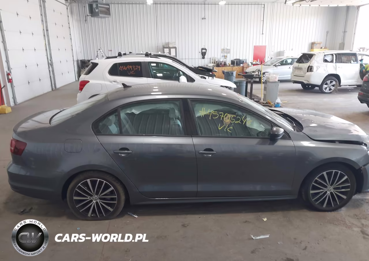 2017 Volkswagen Jetta 1.8T Sport VIN:3VWD17AJ7HM407351 - 13