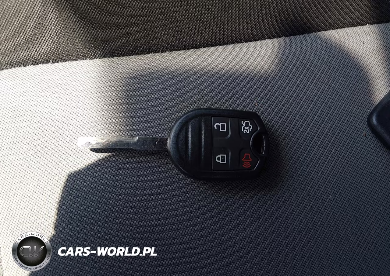 2019 Ford Fiesta S VIN:3FADP4AJ1KM159935 - 11