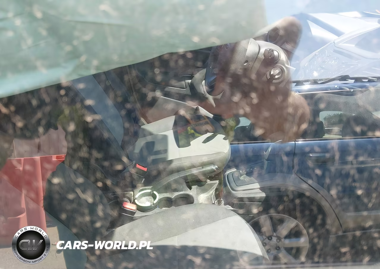 2019 Ford Fiesta S VIN:3FADP4AJ1KM159935 - 5