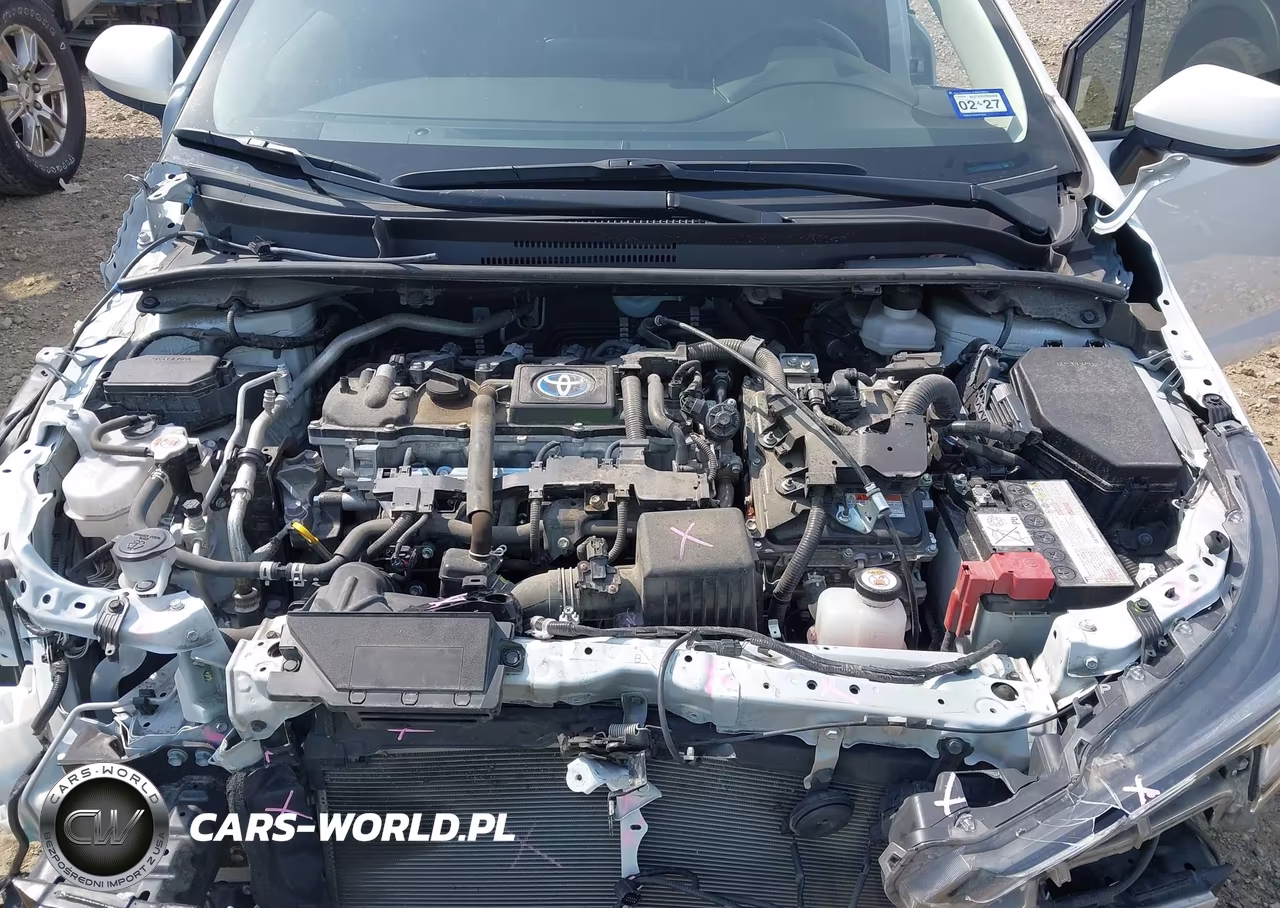 2024 Toyota Corolla Hybrid Le VIN:JTDBCMFE2R3043230 - 10