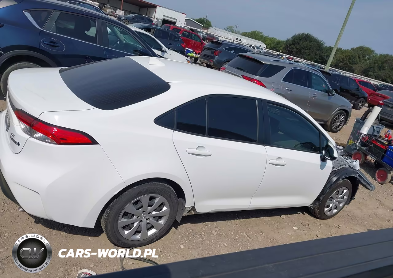 2024 Toyota Corolla Hybrid Le VIN:JTDBCMFE2R3043230 - 14
