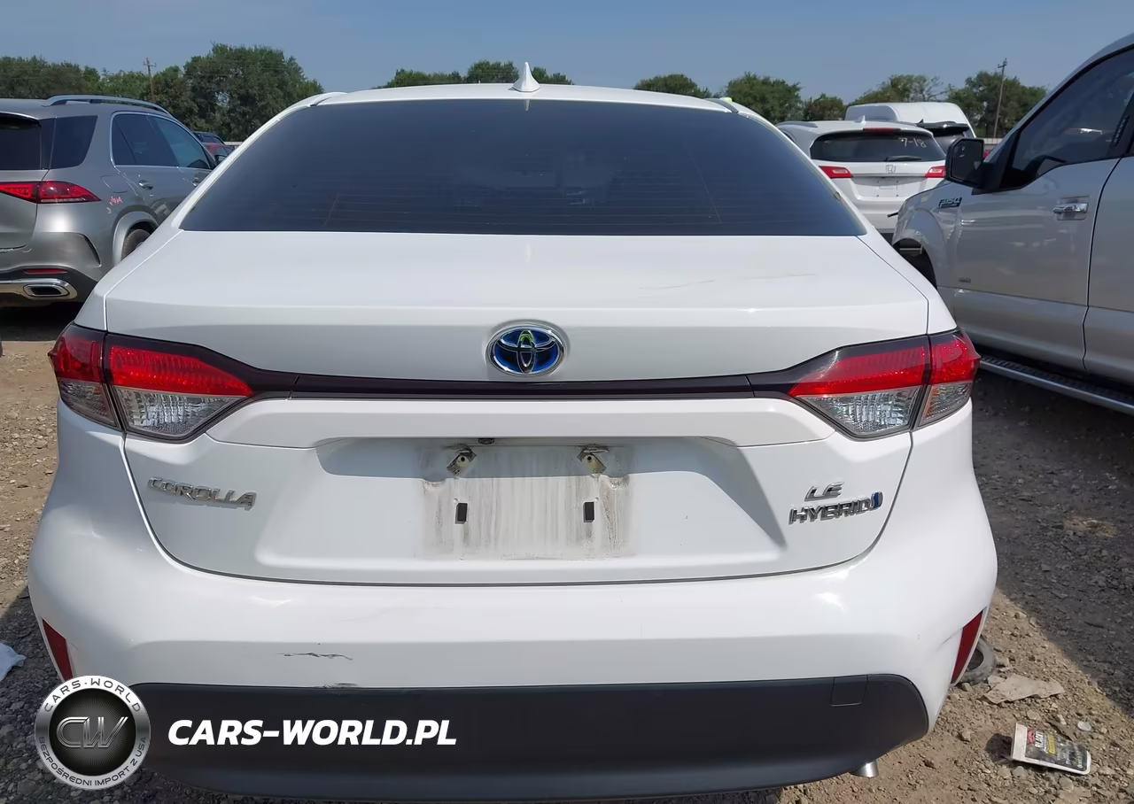 2024 Toyota Corolla Hybrid Le VIN:JTDBCMFE2R3043230 - 17