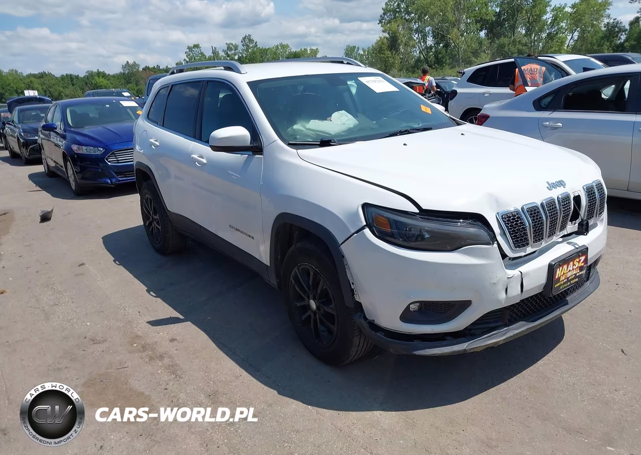 2019 Jeep Cherokee Latitude Plus 4X4 – zdjęcie 1 z 16
