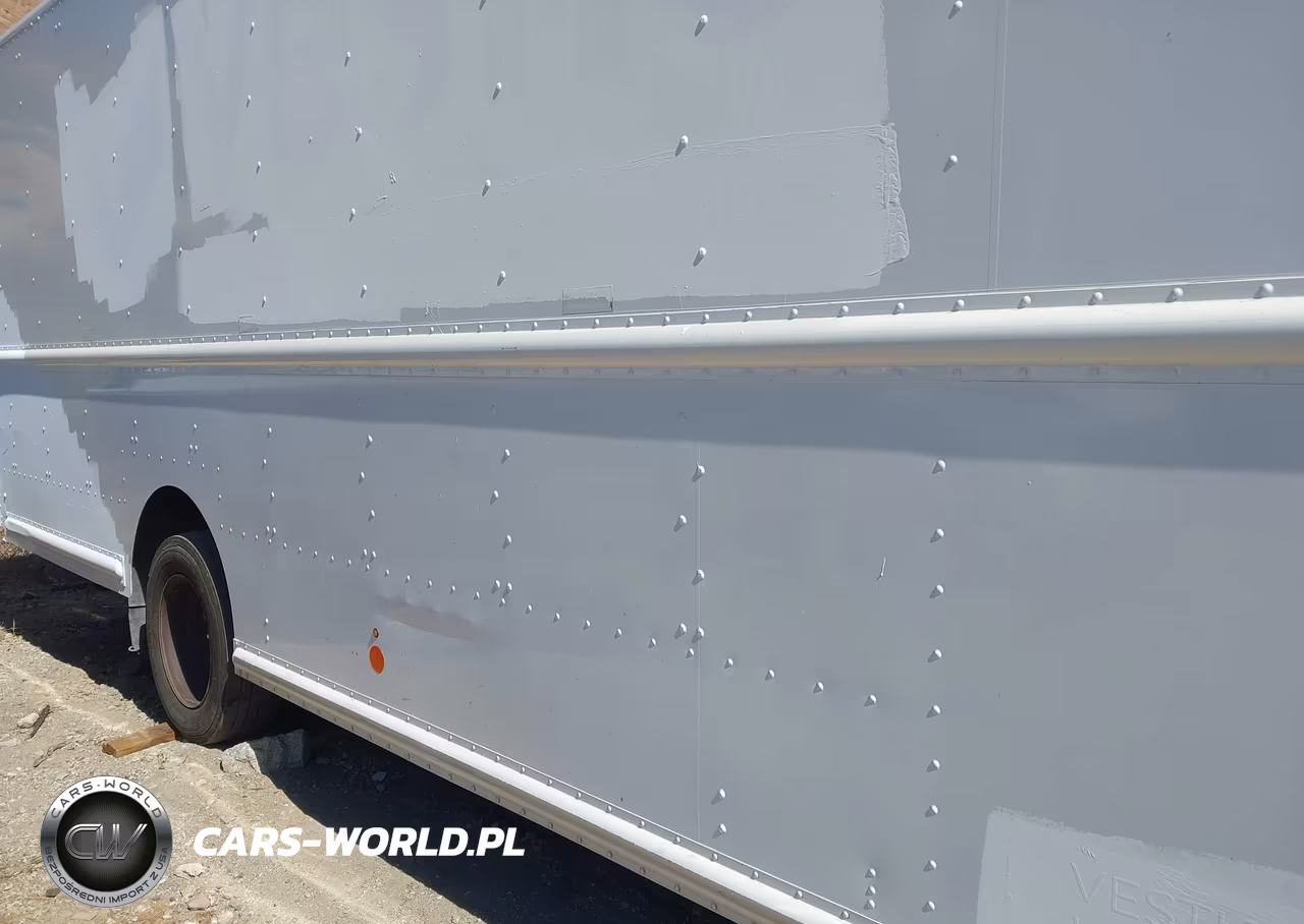 2014 Ford F-59 Commercial Stripped VIN:1F66F5KYXE0A07587 - 15