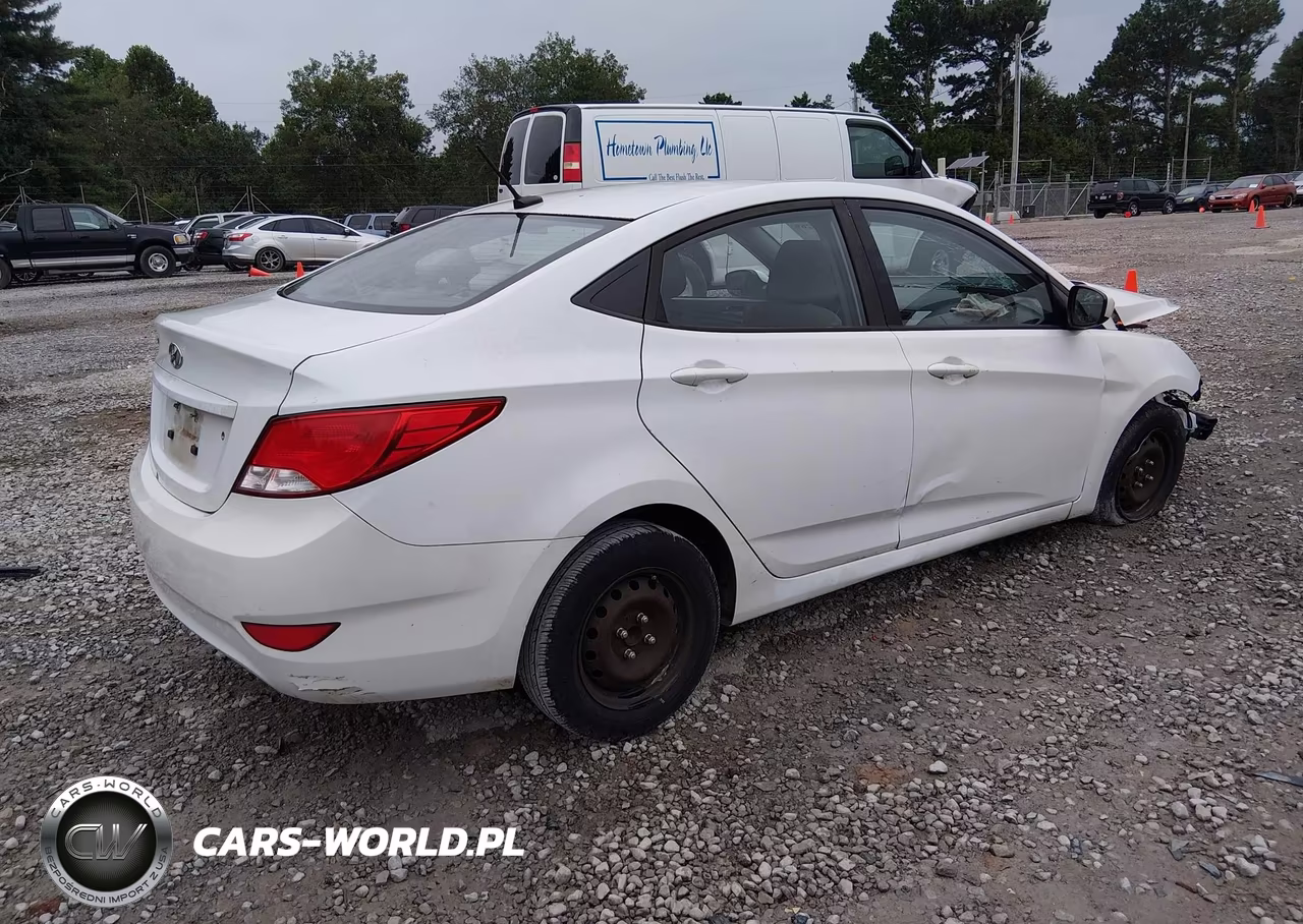 2016 Hyundai Accent Se VIN:KMHCT4AE6GU073233 - 4