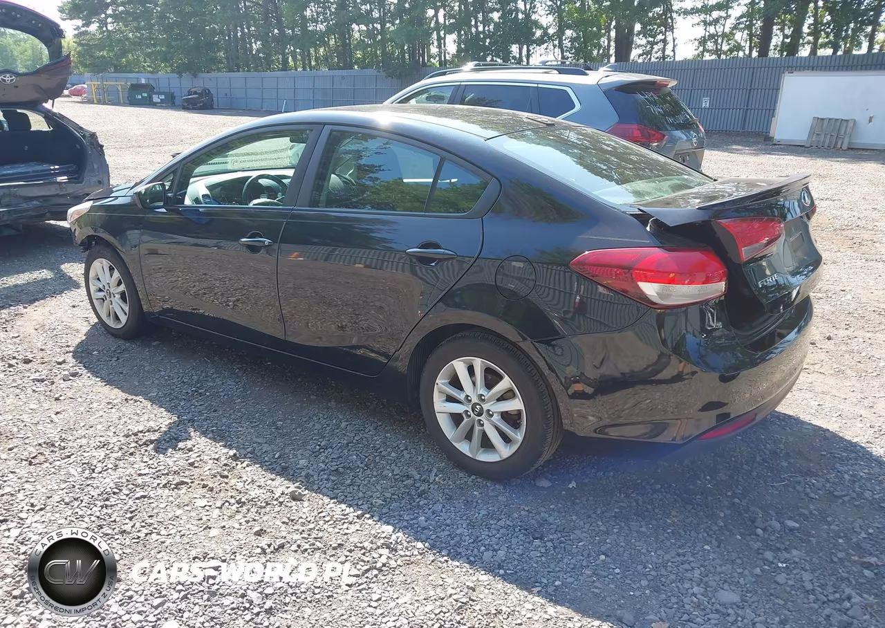 2017 Kia Forte S VIN:3KPFL4A73HE101296 - 3