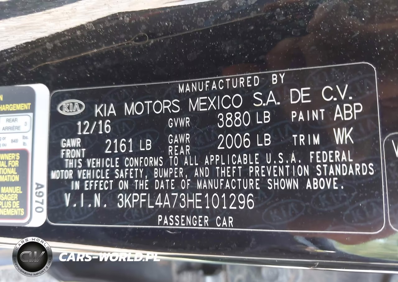 2017 Kia Forte S VIN:3KPFL4A73HE101296 - 9