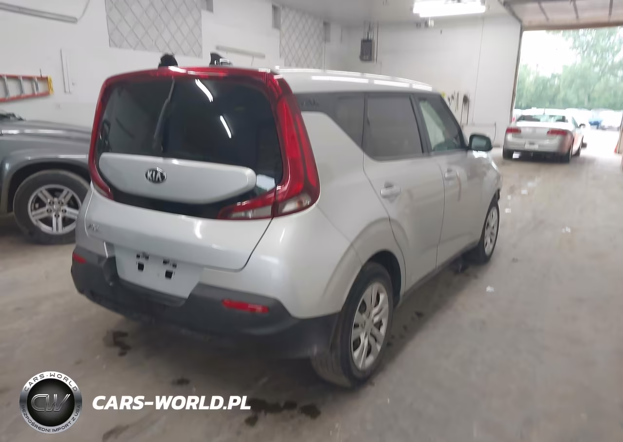 2020 Kia Soul Lx VIN:KNDJ23AU6L7071684 - 4