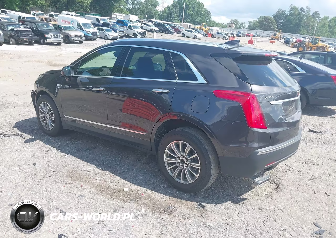 2018 Cadillac Xt5 Luxury VIN:1GYKNCRS8JZ212555 - 3