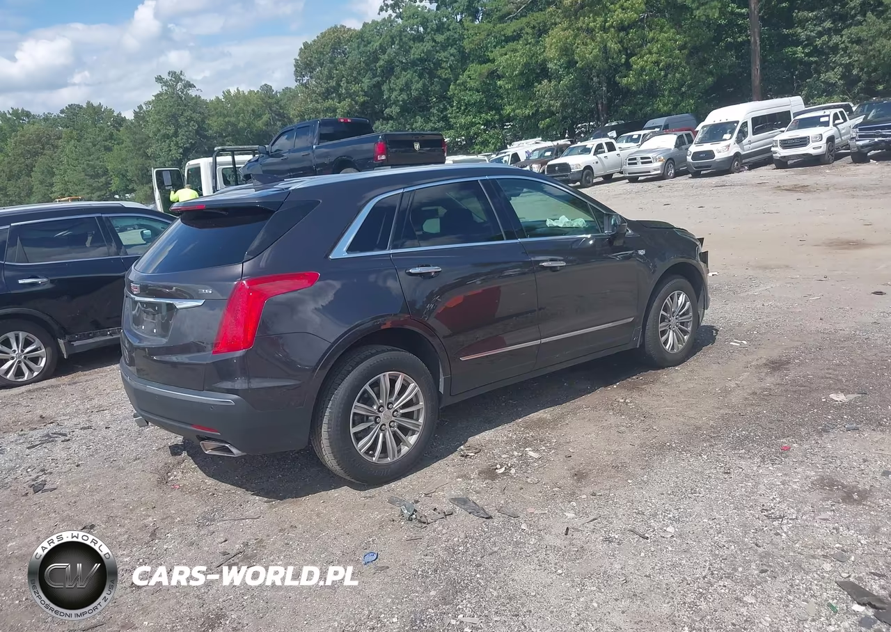 2018 Cadillac Xt5 Luxury VIN:1GYKNCRS8JZ212555 - 4