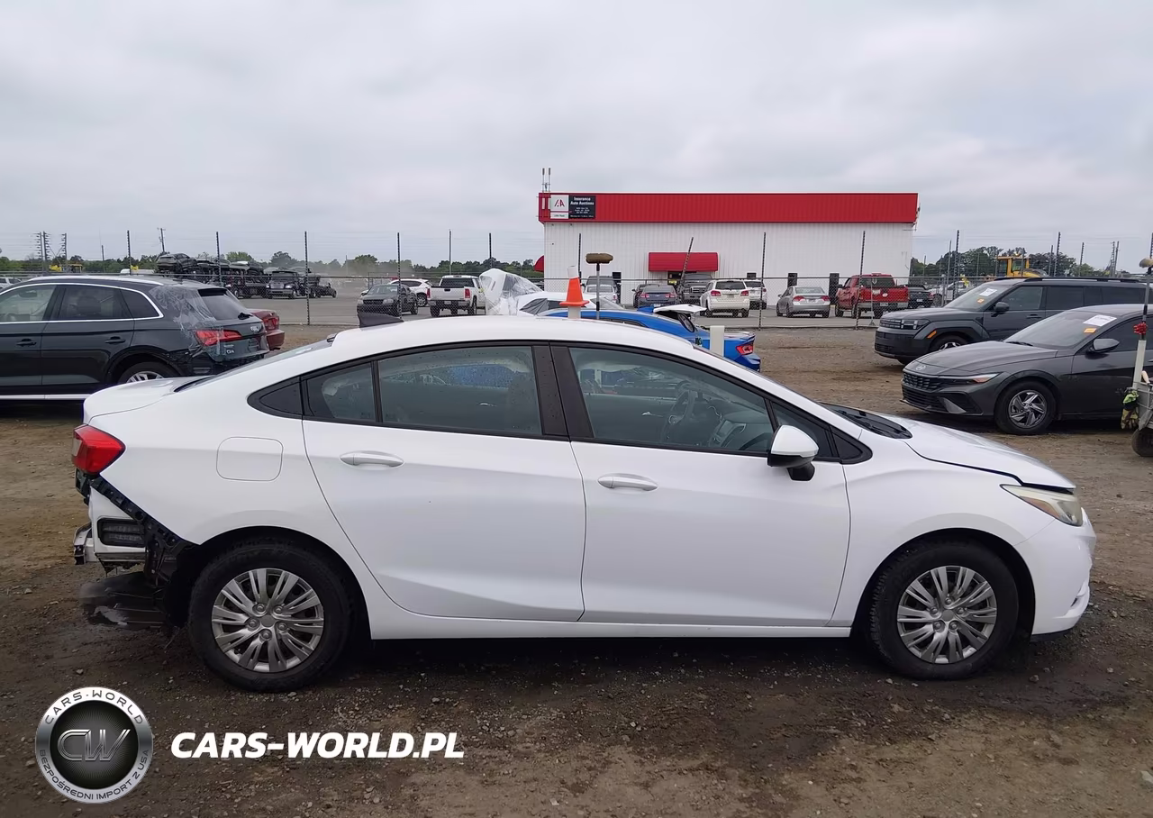 2018 Chevrolet Cruze Ls Auto VIN:1G1BC5SM7J7129433 - 14