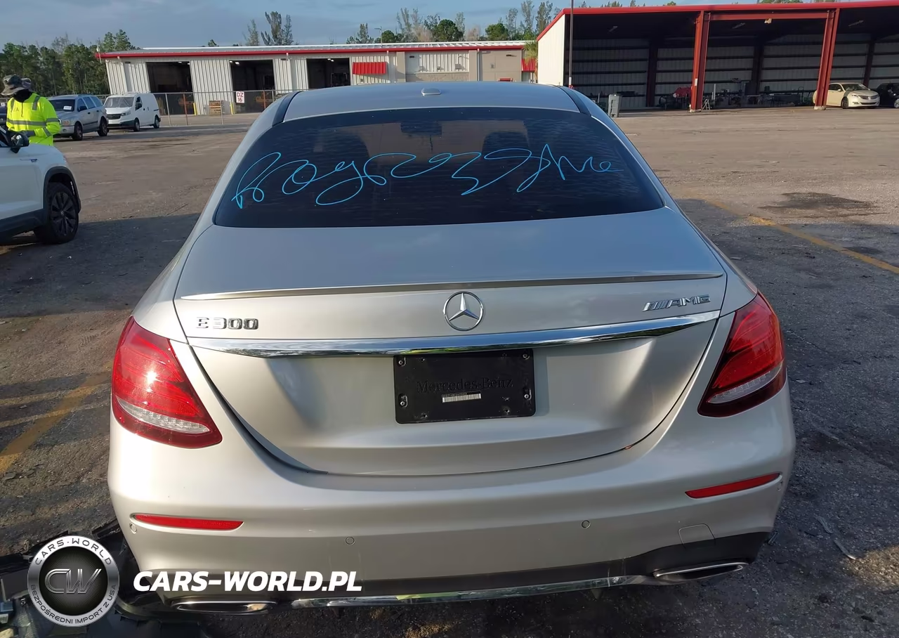 2018 Mercedes-Benz E 300 VIN:WDDZF4JB0JA429458 - 17