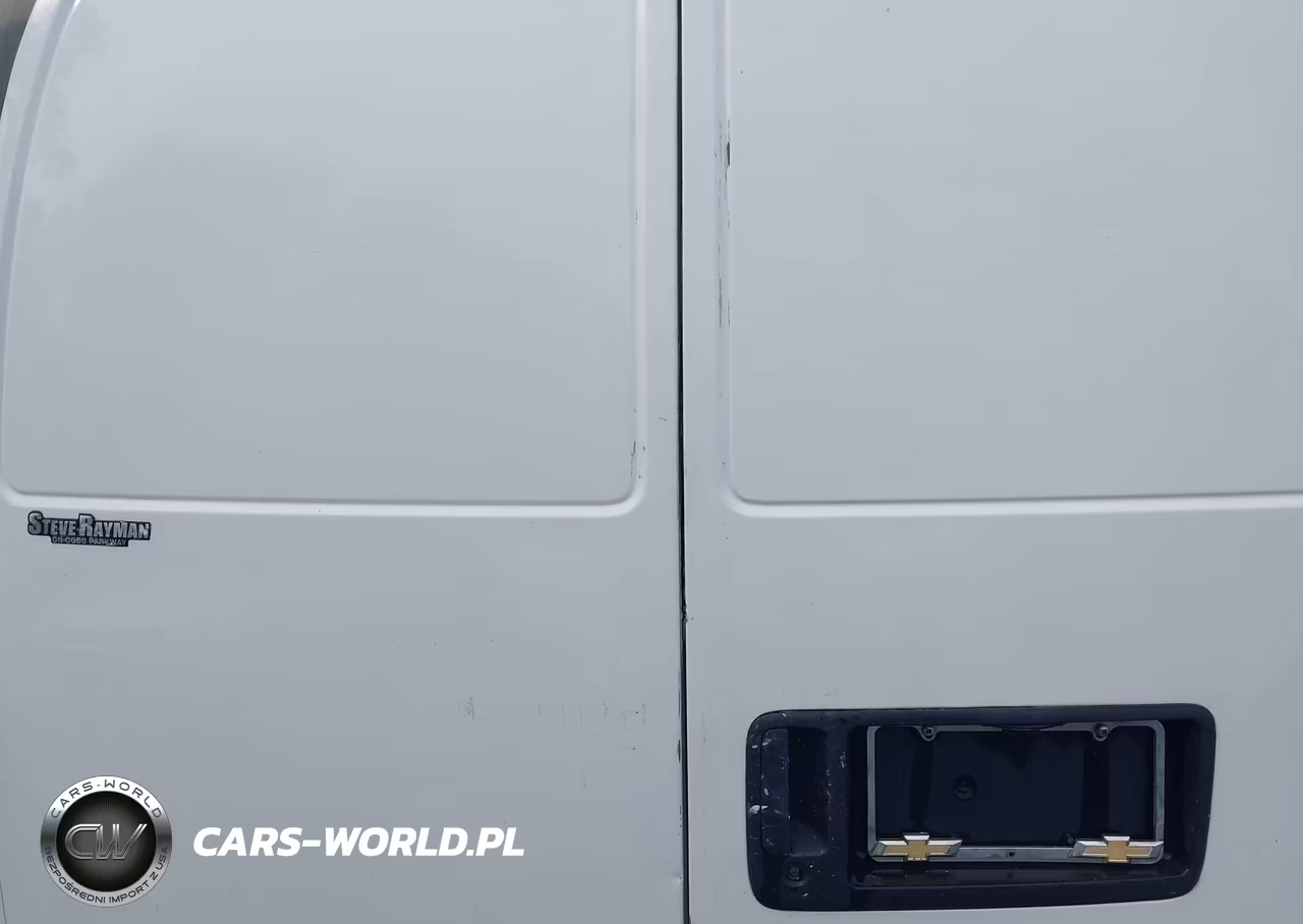 2017 Chevrolet Express 2500 Work Van VIN:1GCWGAF13H1321550 - 18