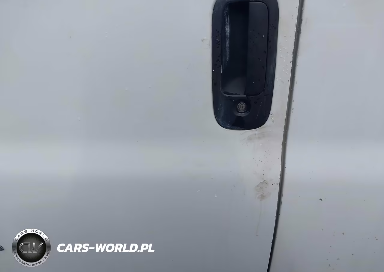 2017 Chevrolet Express 2500 Work Van VIN:1GCWGAF13H1321550 - 6