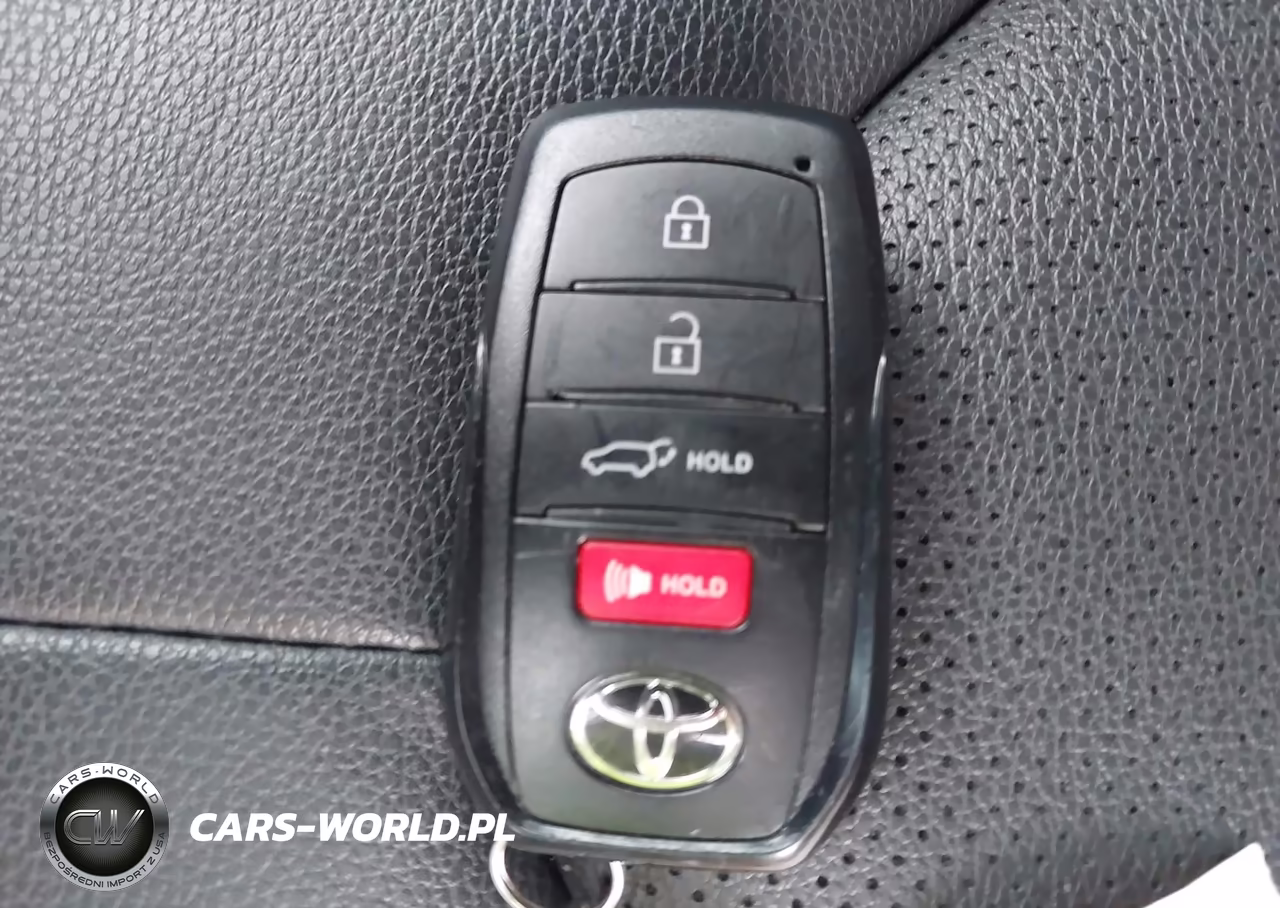 2024 Toyota Grand Highlander Xle VIN:5TDAAAB59RS010133 - 11