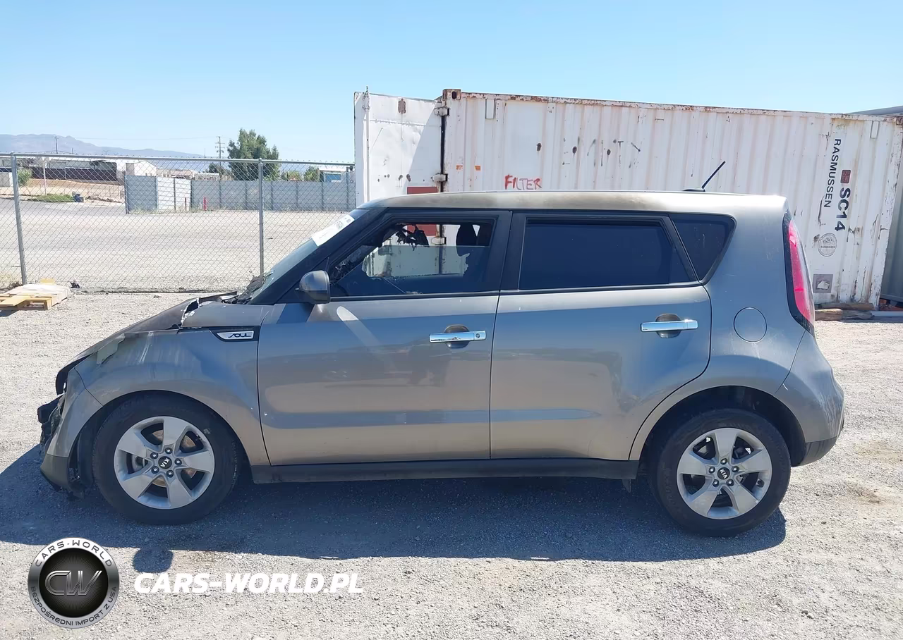2018 Kia Soul VIN:KNDJN2A26J7571292 - 13