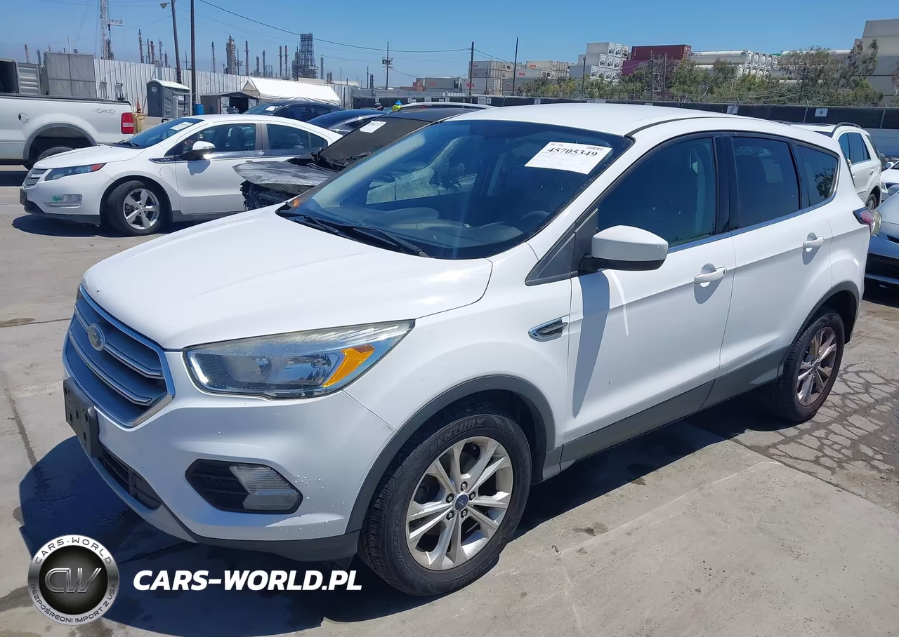 2017 Ford Escape Se VIN:1FMCU0GD6HUF08371 - 6