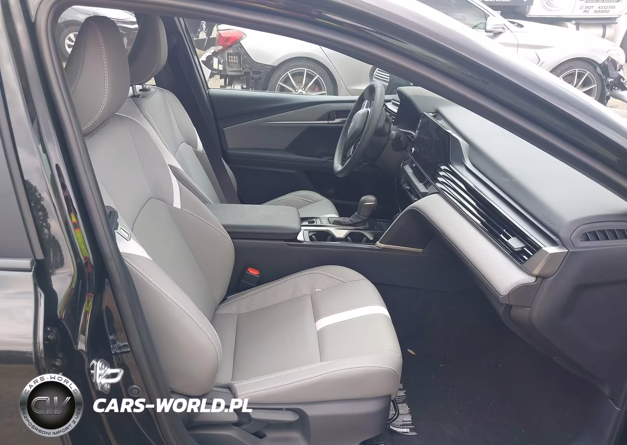 2026 Toyota Camry Se VIN:4T1DAACK2TU254769 - 5