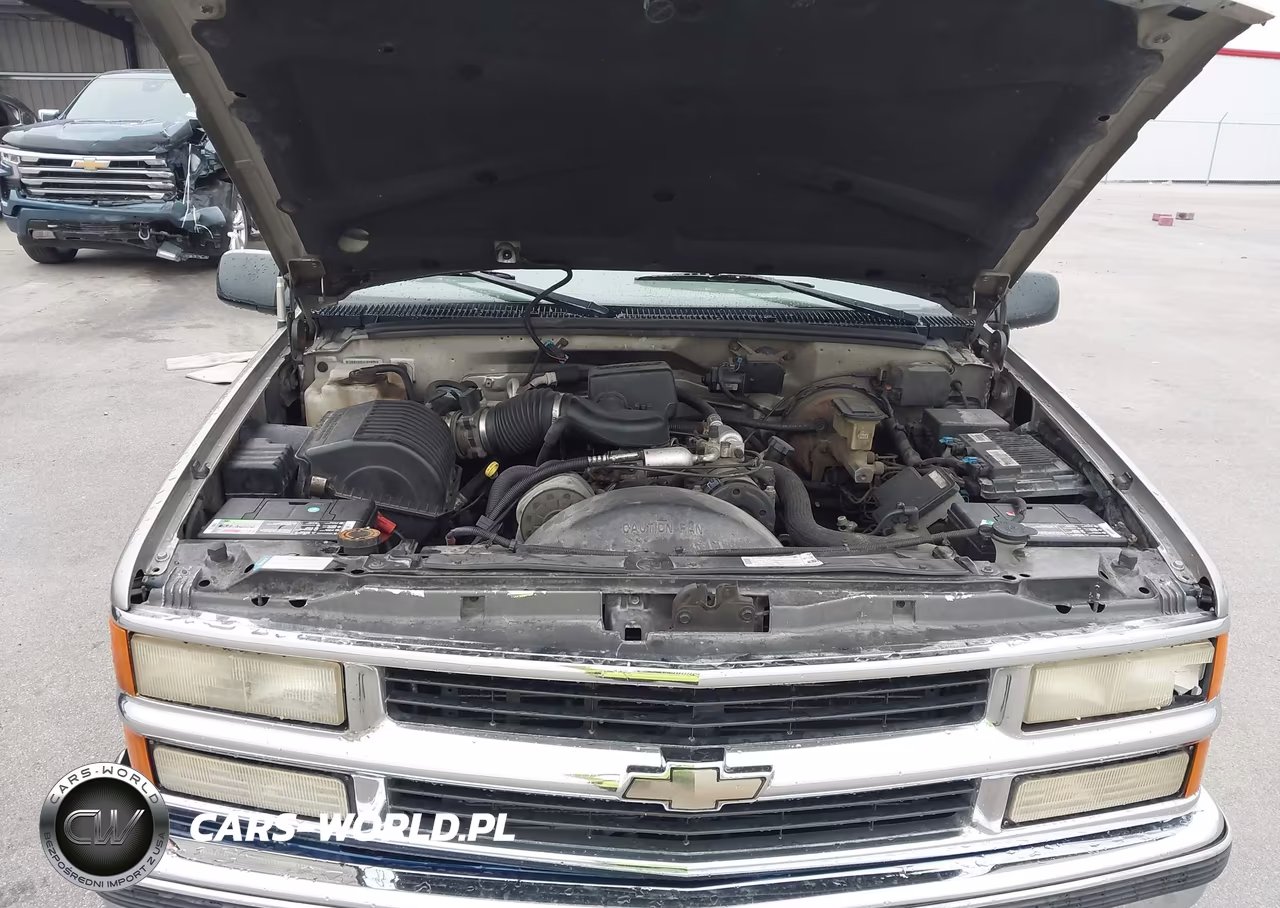 1998 Chevrolet Suburban 1500 VIN:1GNFK16R2WJ320995 - 10